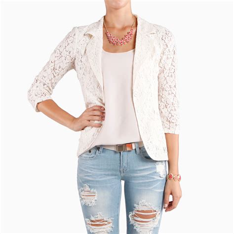 Lace Blazer In Ivory Dailylook