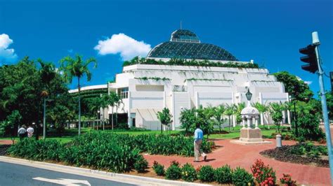 Cairns Attractions - Esplanade & Reef Fleet Terminal