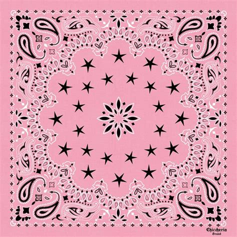 Rosa Schwarzes Paisley Bandana Aus Seide Von Chiccheria Brand Bandana