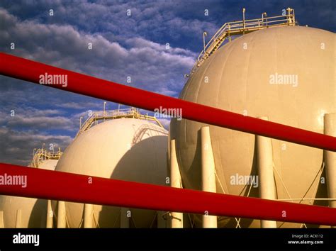 Natural gas storage tanks in Houston Texas Stock Photo - Alamy