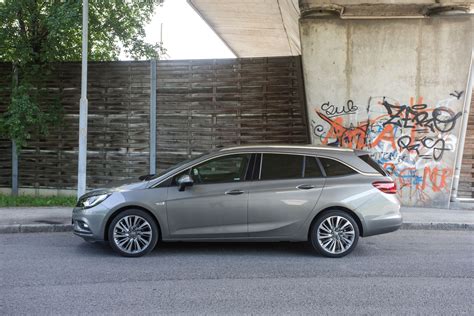 Test Opel Astra Sports Tourer Turbo Innovation Aut Alles Auto