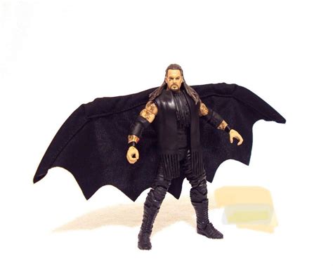 WWE Undertaker Bat Wing Cape (Defining Moments) WWF, Hobbies & Toys ...