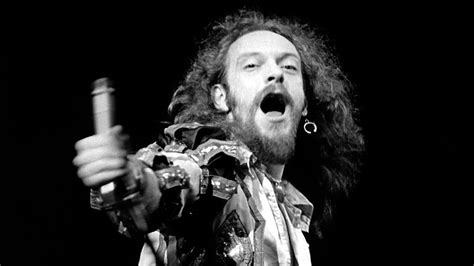 Jethro Tull Launch Aqualung Stream Louder