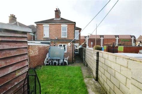 Richmond Road Poole 3 Bedroom Semi Detached For Sale Bh14