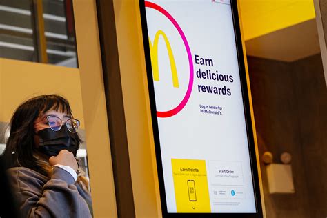 Mcdonalds Extends 5 Meal Deal At Most Us Outlets Into August Reuters