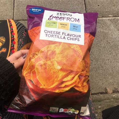 Tesco Cheese Flavour Tortilla Chips Reviews | abillion