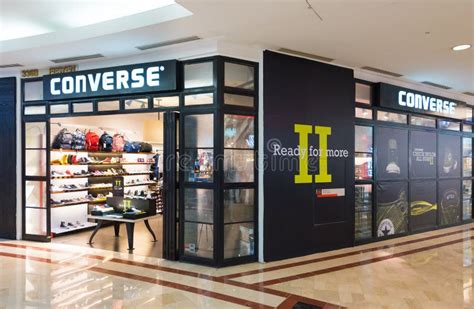 Outlet Mall Converse Store