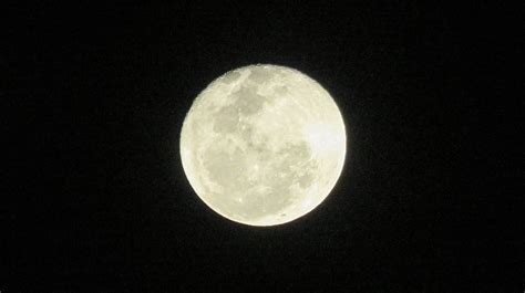 Gente De Chiclayo On Twitter La Luna De Esta Noche En Chiclayo