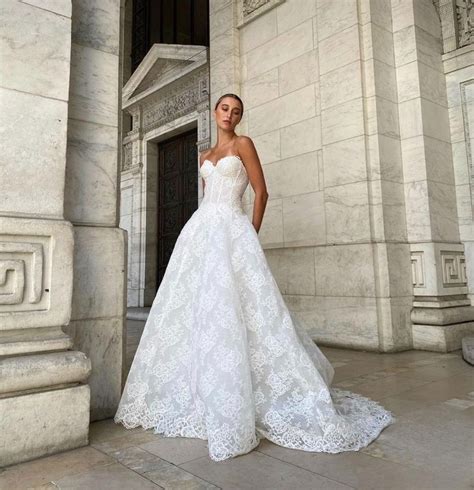 Monique Lhuillier Wedding Dress Save Stillwhite