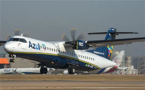 Avião aterrissa atraso por problema no trem de pouso dcmais