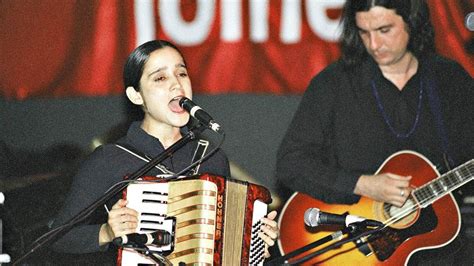 Ellos Son Los Afortunados Que Han Sido Parejas De Julieta Venegas