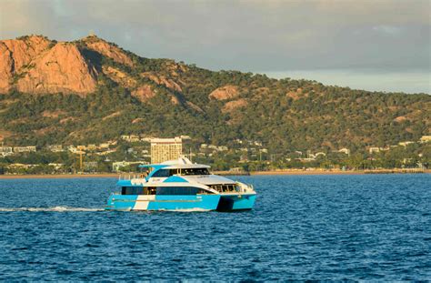 Getting To And Around Magnetic Island Sealink Queensland