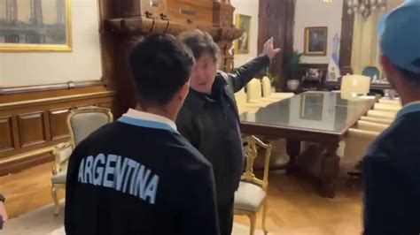 El Oro Ol Mpico Maligno Torres Es Recibido En La Casa Rosada Por El