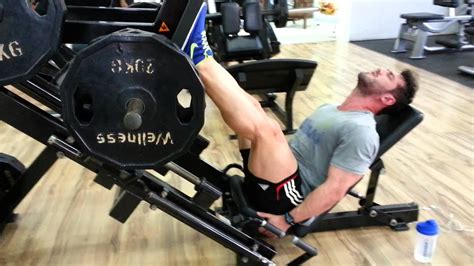 Leg Press 45° Pés No Alto Da Plataforma Youtube