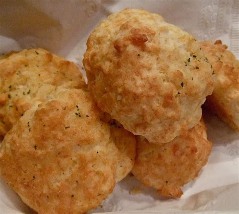 Red Lobster Cheddar Bay Biscuits Recipe