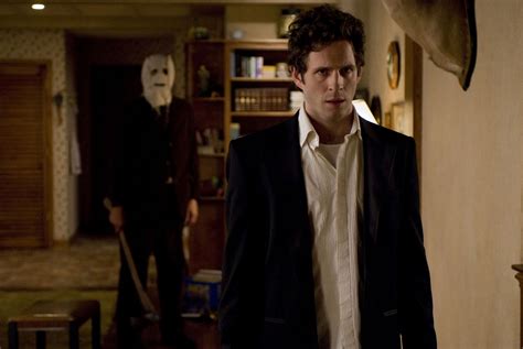 Horror Movie Review: The Strangers (2008) - GAMES, BRRRAAAINS & A HEAD ...