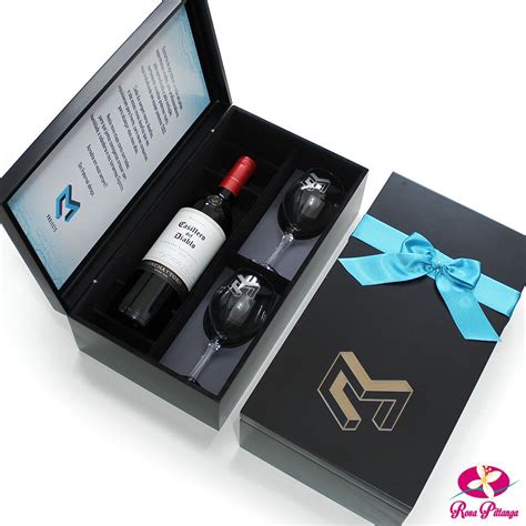 Kit Vinho Personalizado Ta As E Garrafa De Vinho Brinde De Luxo