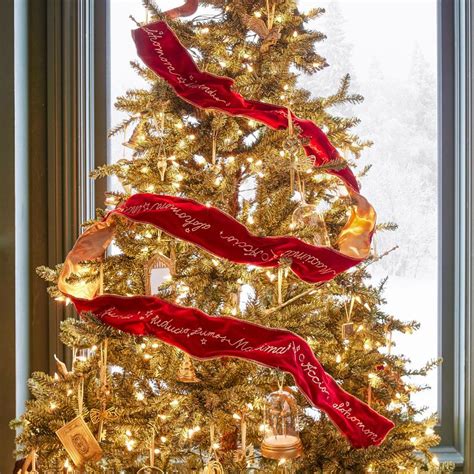 Harry Potter™ Seasonal Tree Garland | Pottery Barn Teen