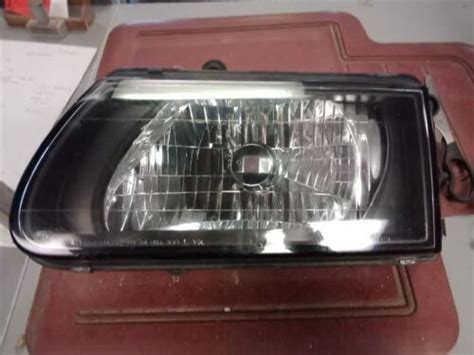 Driver Headlight Door Sport Package Fits Isuzu Rodeo Ebay