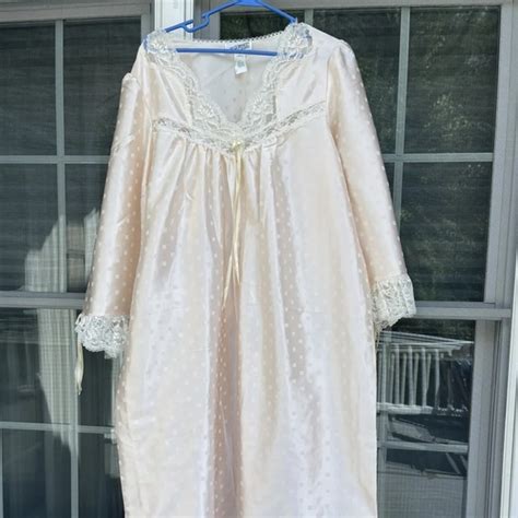 Lily Of France Intimates Sleepwear Vintage Lily Of France Peach