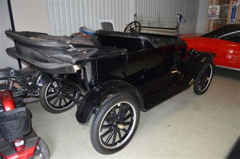 1920 Ford Model T Roadster - Classic Ford Model T 1920 for sale