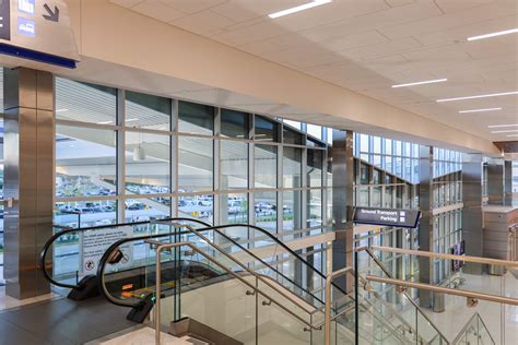 Lafayette Regional Airport | Gordon Inc