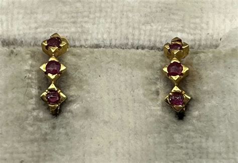 No Reserve Price Kt Yellow Gold Earrings Ruby Catawiki