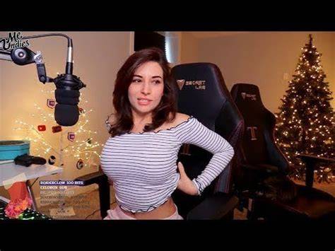 Sexy Twitch Gamers Streams Hot Twitch Girl Moments YouTube