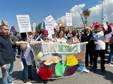 B Y K Ilde Emek Iler Meydanlarda Bu Taksim In Yasakl Oldu U Son