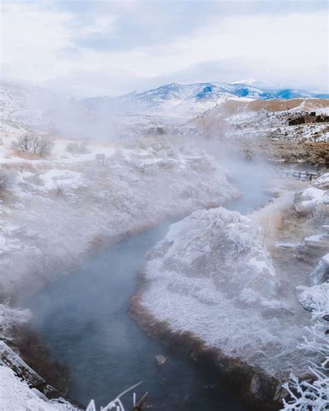 The 2020 Guide To The Boiling River in Yellowstone (Absolutely ...