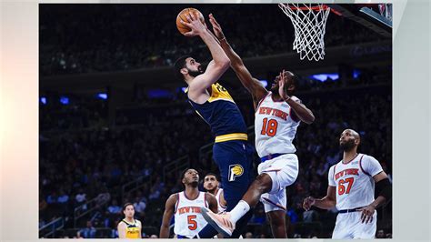 Knicks Limit Pacers To 2 Baskets In 4th Quarter Win 92 84