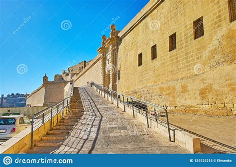 The Way To Fort St Angelo Birgu Malta Stock Photo Image Of Angelo