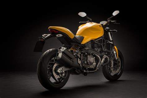 Motorrad Vergleich Ducati Monster Vs Ducati Monster