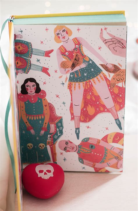 Resenha do Livro| Geek Love: O Fabuloso Circo Binewski (Darkside Books ...