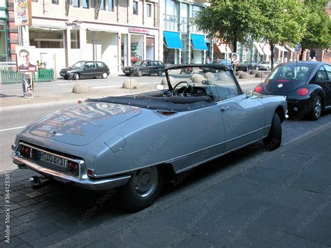 Citroen DS Cabriolet Stock Photo | Adobe Stock