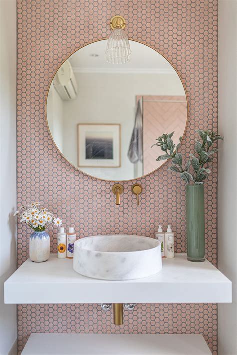 20 Bathroom Ideas With Pink Walls DECOOMO