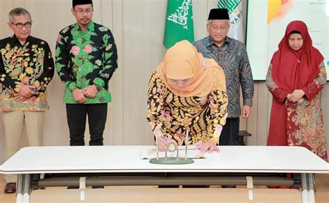 Baksos Kesehatan Mata Semarakkan Abad Nu Gubernur Khofifah Jadi