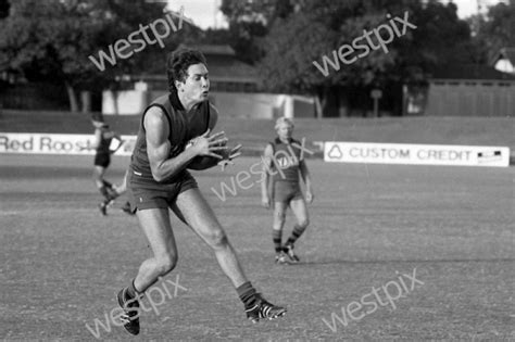 East Perth Football Player Peter Spencer 9 Westpix