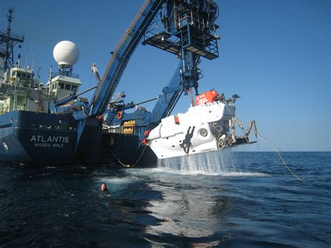 Scientists To Revisit Wellhead Site In Legendary Research Submarine Gomri