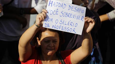 Fotos Professores Da Rede Municipal De SP Protestam Em Frente Ao