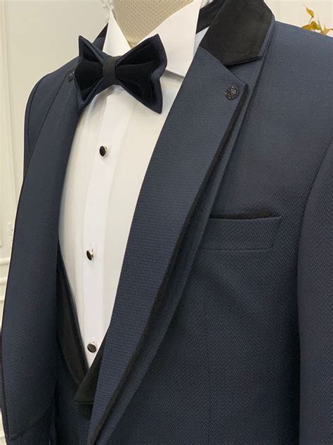 Navy Blue Slim Fit Groom Tuxedo Suit For Men By