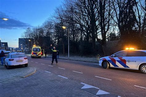 Fietser Met Spoed Naar Ziekenhuis Gebracht Sportlaan Gouda