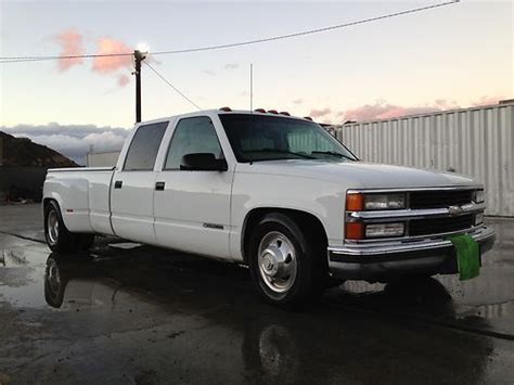 Sell Used 2000 Chevy 3500 Dually Crew Cab Custom Dropped Bagged Whipple