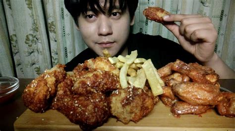 Crispy Spicy Fried Chicken Wings Buffalo Wings Mukbang Asmr Youtube