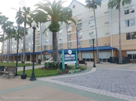 Fairfield Inn and Suites Orlando in the Marriott Village Review