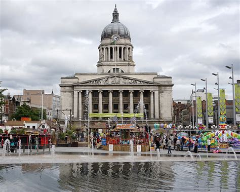 Nottingham The Council House And Old Market Square Slab Flickr