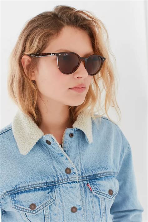 Ray-Ban Highstreet Round Sunglasses | Urban Outfitters