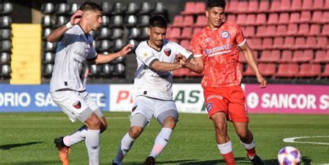 Colón Cae Por Goleada Ante Argentinos Juniors El Litoral