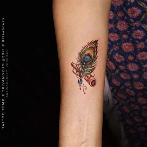 Peacock Tattoos: What This Bird Represents And Tattoo Ideas – Self Tattoo