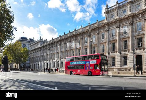 Arriba 78 Imagen Cabinet Office London Abzlocalmx